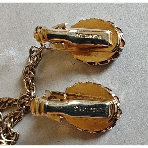 Victorian Goldstone Sweater Collar Clip Earrings Pendant Jewelry Set Shimmer - Picture 11 of 12